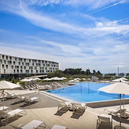 Maistra Select Family Hotel Amarin-2
